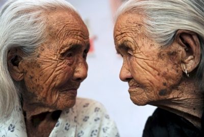پیرترین دوقلوهای جهان + عکس