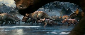 نقد و بررسی فیلم Walking With Dinosaurs (راه رفتن با دایناسورها)