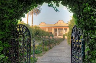 آشنایی با نارنجستان قوام شیراز (باغ قوام الملک)