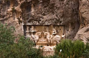 غار شاپور از غارهای تاریخی ایران