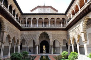 قصر سویل در اسپانیا